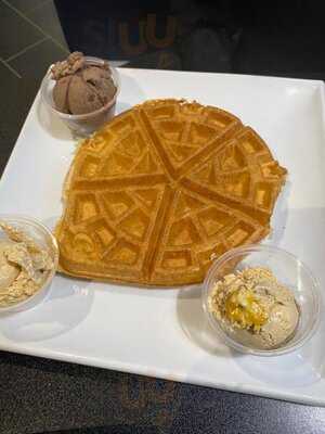 Creams Cafe Medway Valley Leisure Park