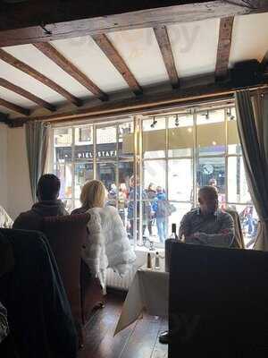 Candlelite Restaurant