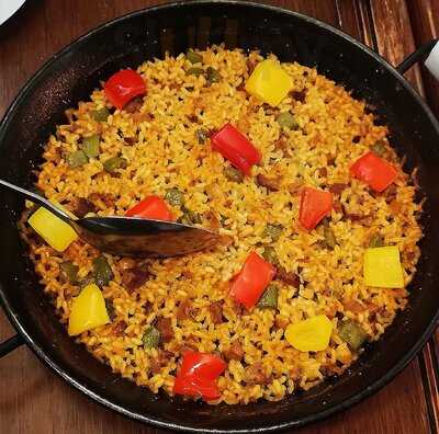 Tierra & Mar Restaurant