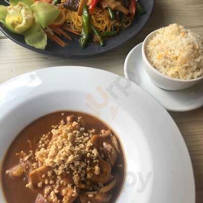 Erawan Thai Bistro And Takeaway