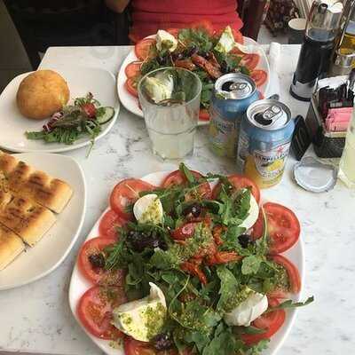 Giambrone's Italian Deli And Coffee Bar