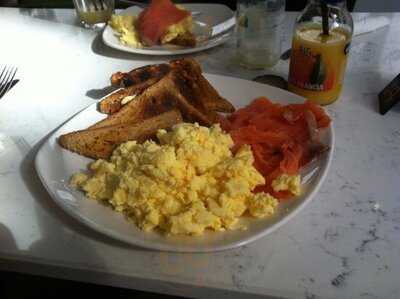 Giambrone's Italian Deli And Coffee Bar