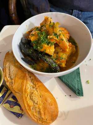 Cafe At The Green Pavilion