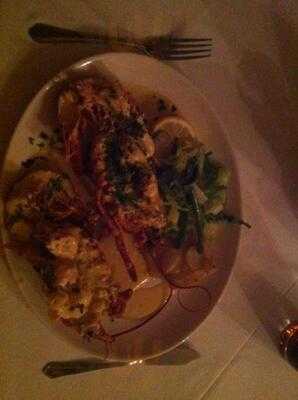 Barnacles Restaurant & Bar Bistro