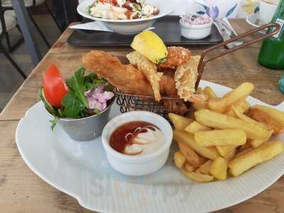 The 1859 Pier Cafe & Bistro