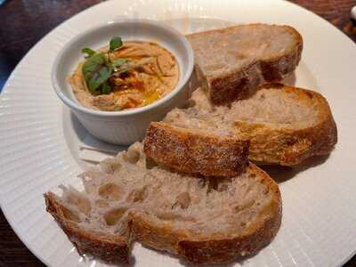 Lussmanns - Hertford