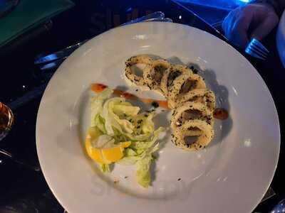 Lock & Quay Bar & Restaurant