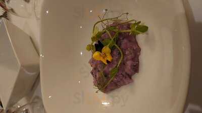 Restaurant At Esseborne Manor