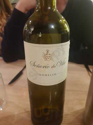 Thomas Carr At The Olive Room