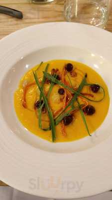 Thomas Carr At The Olive Room