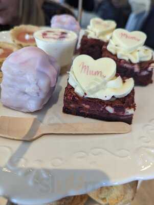 Fleur De The At Danson House