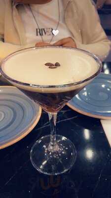 Shiraz Bar & Mediterranean Restaurant