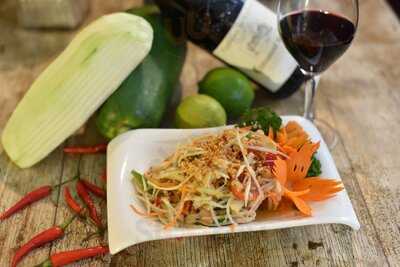 Baan Thitiya Hertford