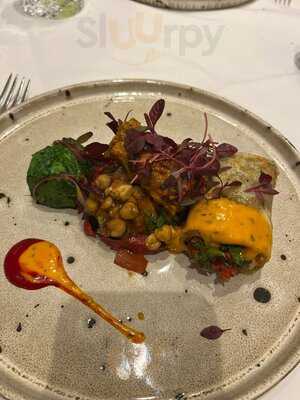 Zyka Boutique Restaurant