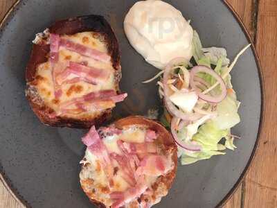 The Gate At Bournheath