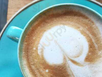 Froth Coffee And Sandwich Lounge