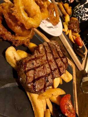 The Railway, Hinckley