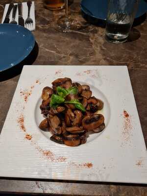 Athena Meze Bar & Restaurant