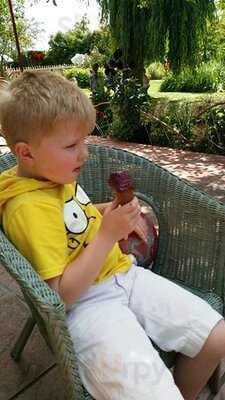 Barford Icecream Garden