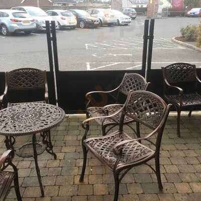 Corr's Corner Bar & Grill