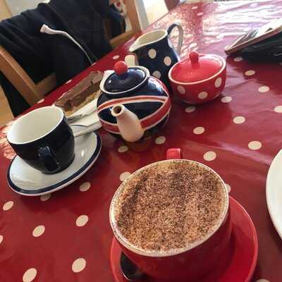 The Great British Tea Shop (skippers)