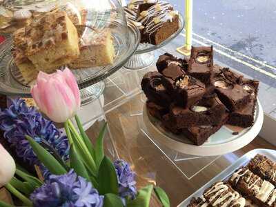 The Great British Tea Shop (skippers)