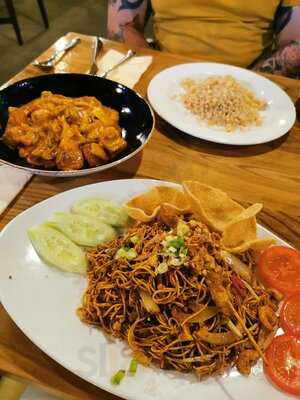 Mata Hari Asian Fusion