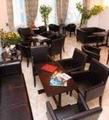 Kemal At The Cambridge