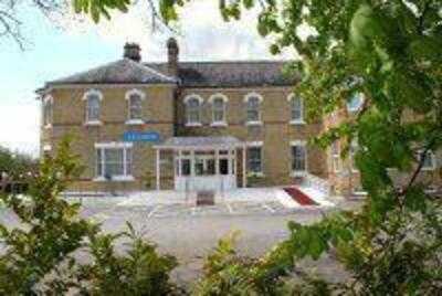 Kemal At The Cambridge