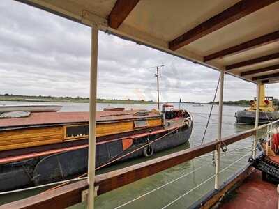 The Barge Tearooms