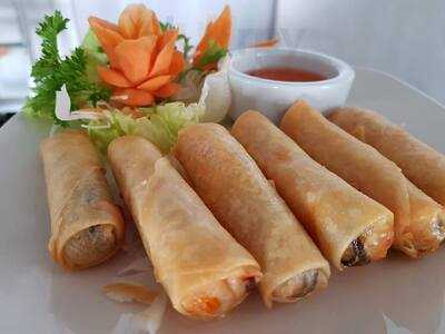 Siam Seasons Thai Restaurant