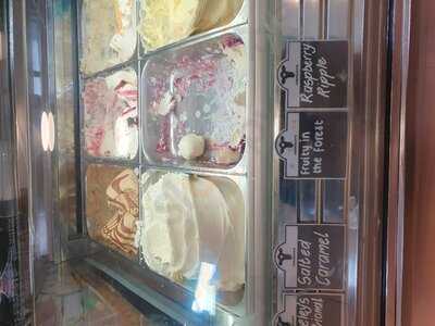 Ferneley's (the Dairy Barn Cafe)