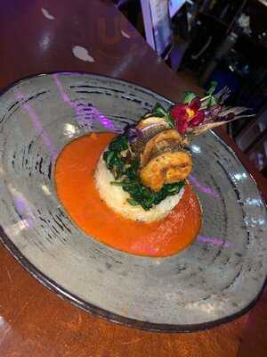 Ginger Bar & Restaurant