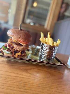 Harvester - The Jolly Badger