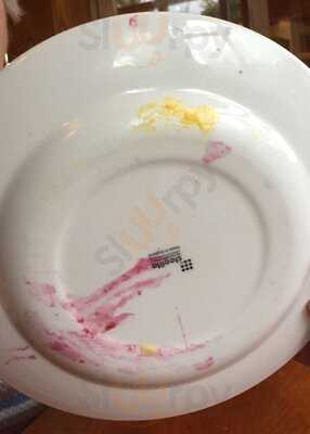 Oswalds Cross Table Table