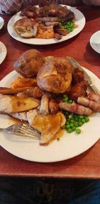 Oswalds Cross Table Table