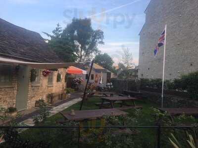 The Twelve Bells Pub And Restaurant