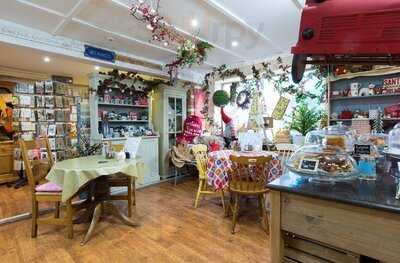 Penningtons Coffee Shop