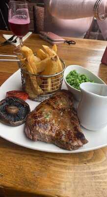 The New Inn Bournheath