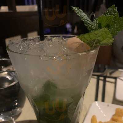 Toho 35 Cocktail Lounge & Restaurant