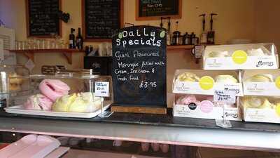 Lemon Tree Deli Cafe'