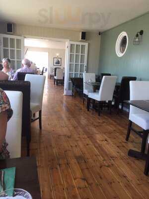 Harbour View Bistro & Bar