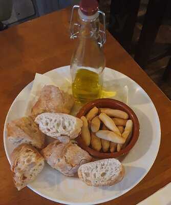 The Swan Foodhouse & Bar