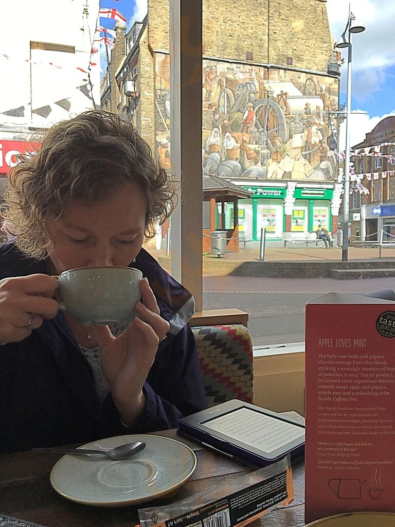 Esquires Coffee Dartford
