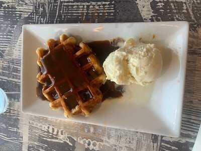 Coasters Bistro & Bar