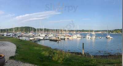 Waypoint Bar & Grill