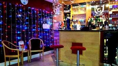 Curry Garden - Photo 8