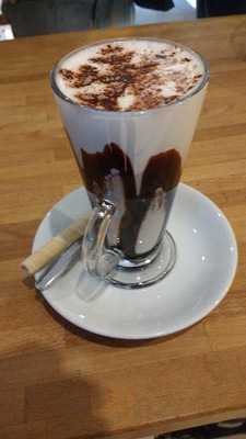 Black Cat Coffee Shop