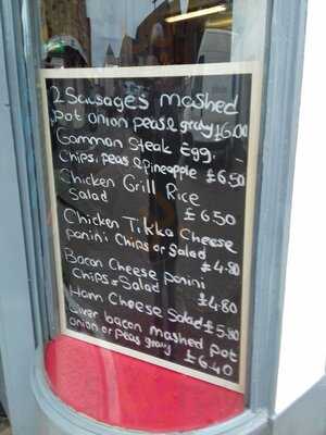 Britannia Cafe - Photo 7