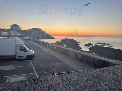 The Pier Brewery Tap & Grill